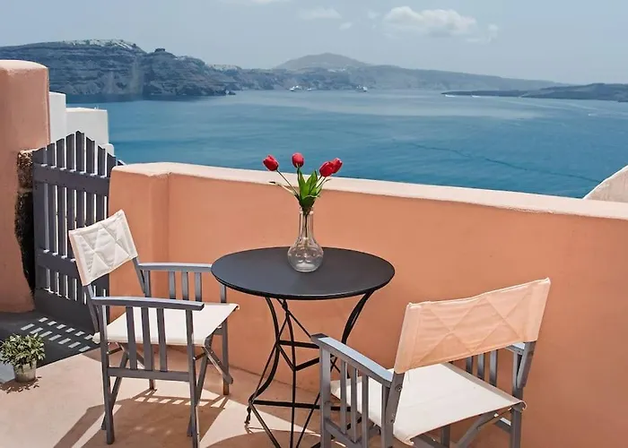 Oia Breeze House